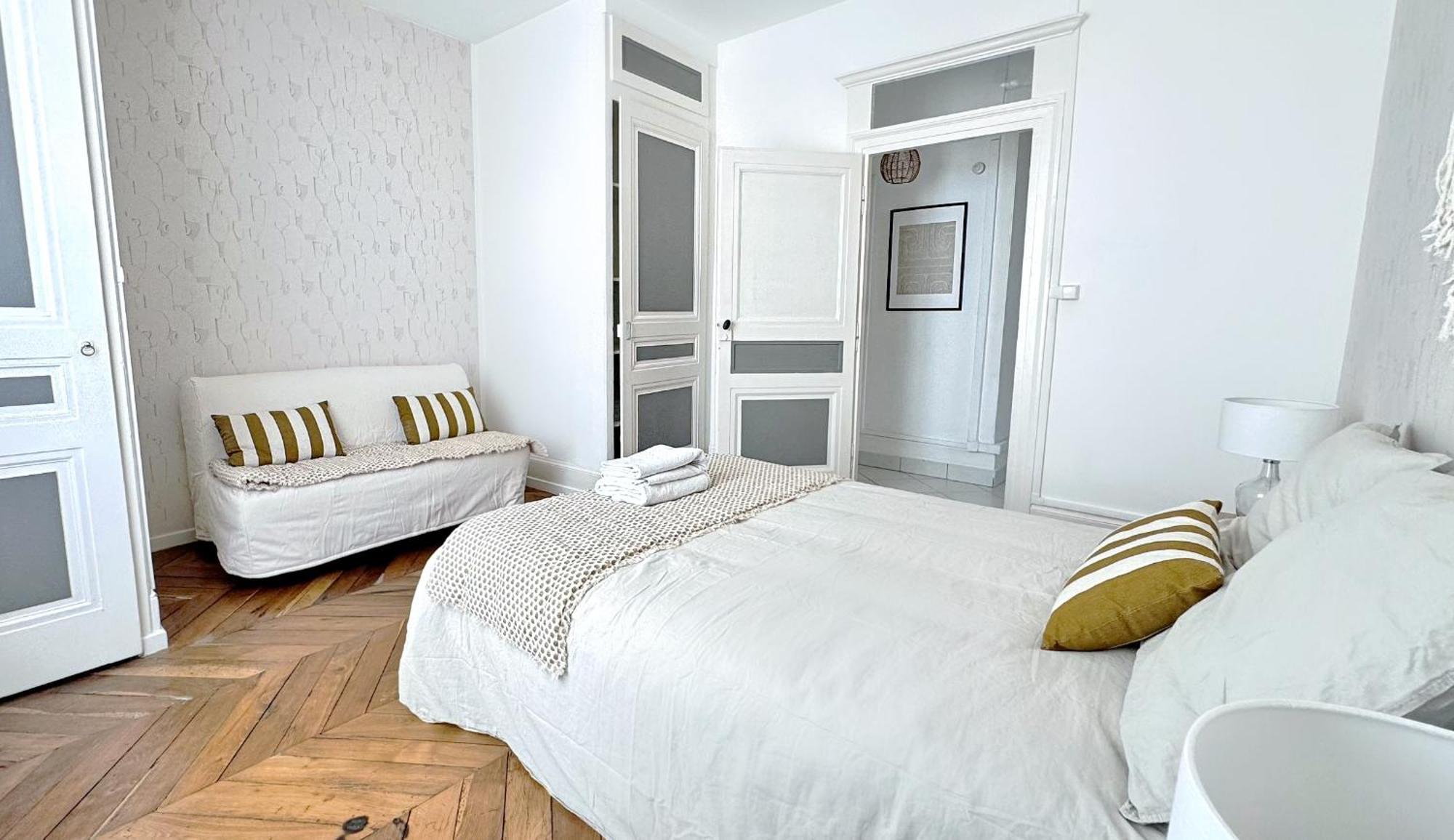 Suite Cinnabar Oullins Dış mekan fotoğraf